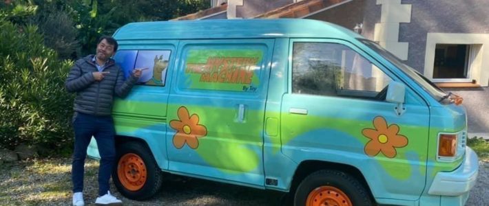 Dans l’Ariège, il retape un vieux van en Mystery Machine de Scooby-Doo