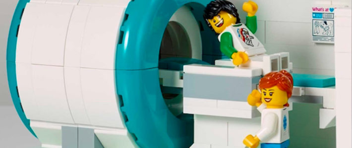 Dans des hôpitaux, LEGO offre des kits IRM aux enfants pour les rassurer
