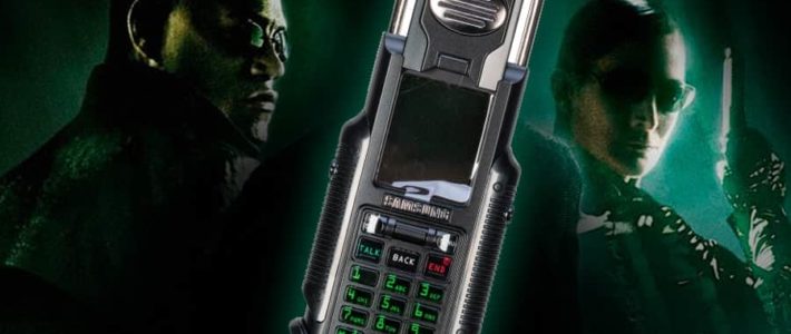 Matrix : le téléphone original du film mis aux enchères